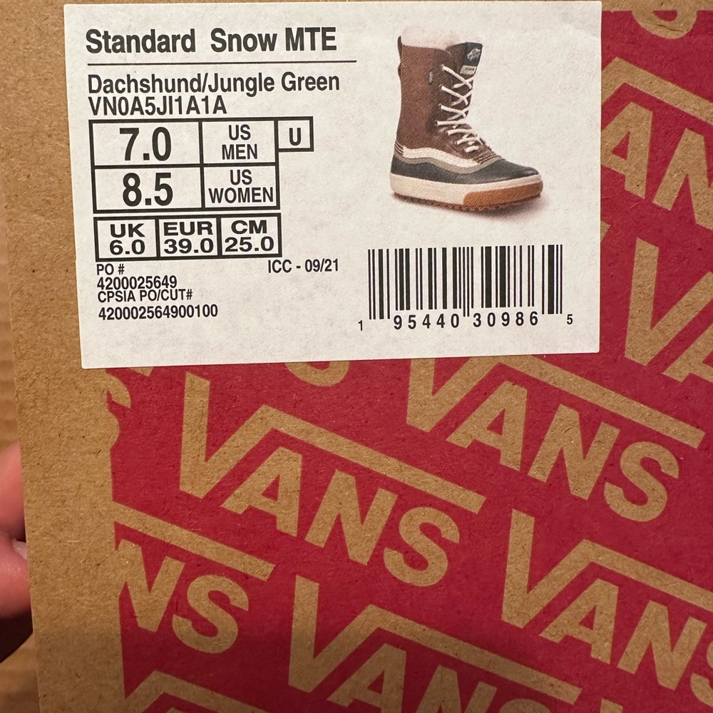 Vans Stantard Snow MTE New